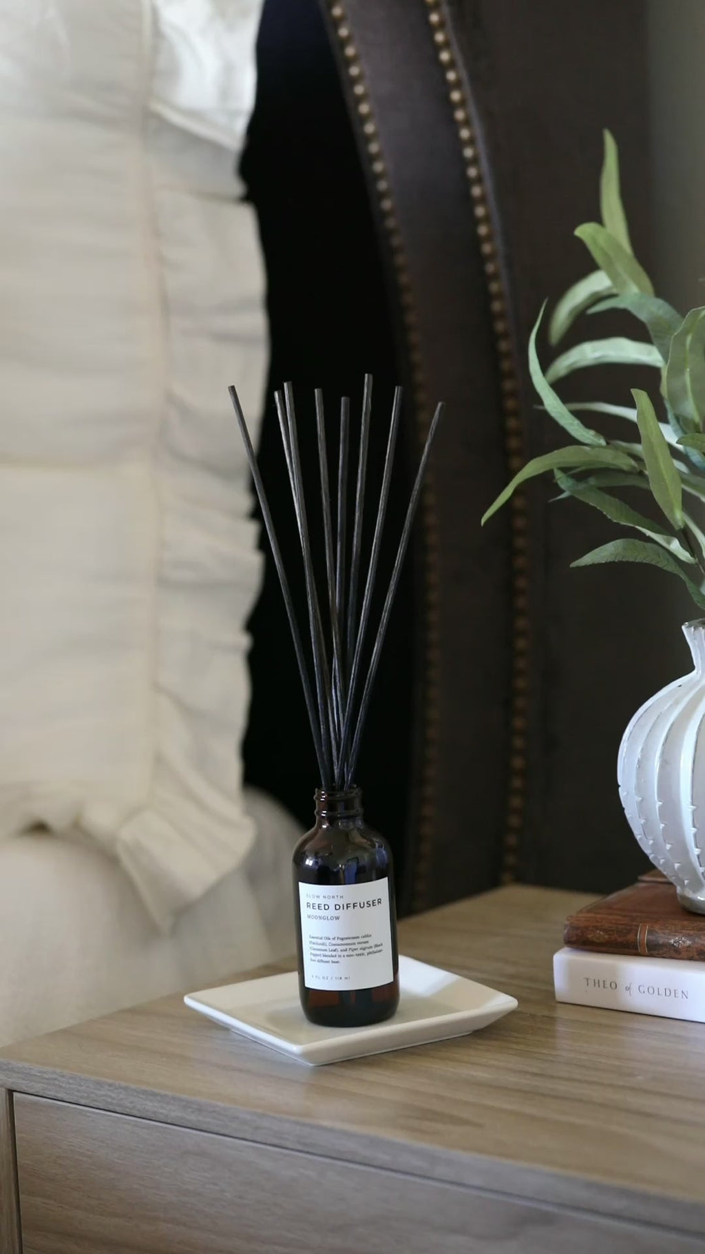 Moonglow - Reed Diffuser (Patchouli + Cinnamon + Black Pepper)